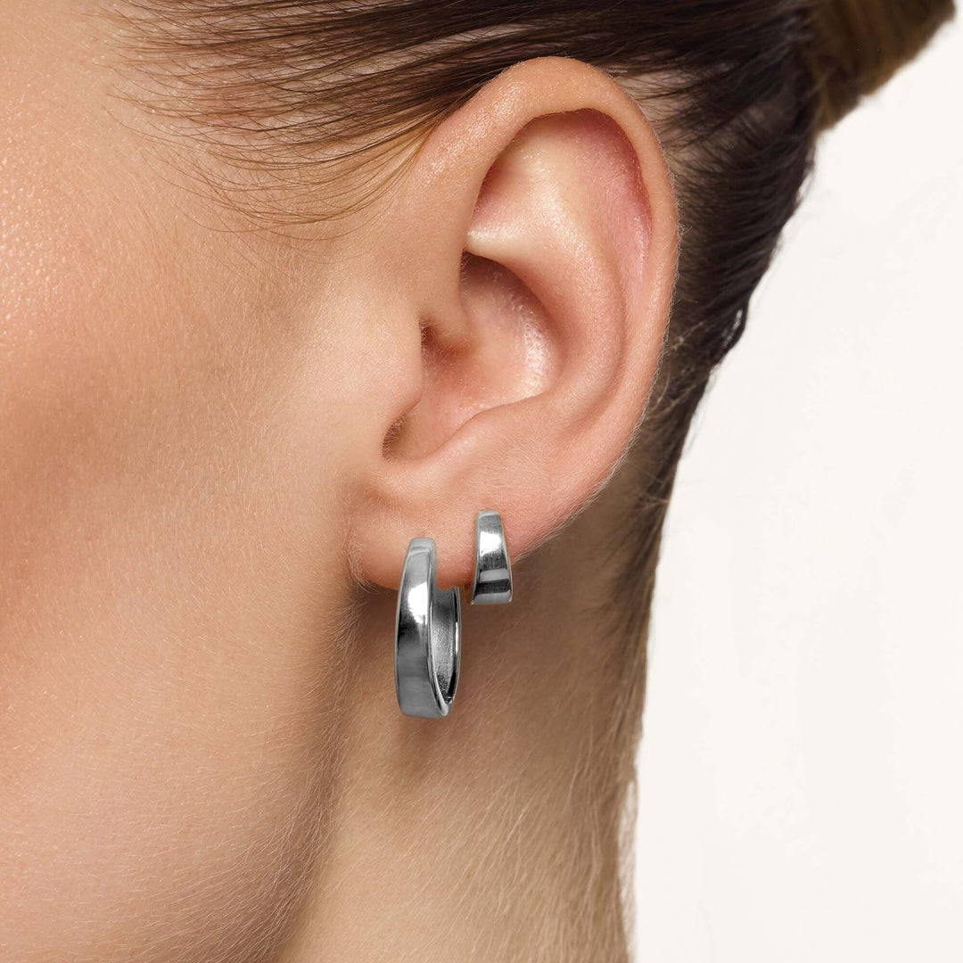 Gia Hoops (White Gold)
