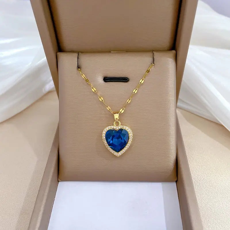 Jaselle Vireyne Necklace (Gold)