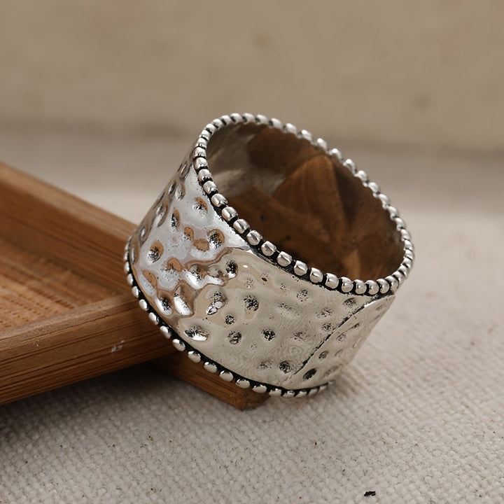 Vintage Wide Band Heart Spinner Ring