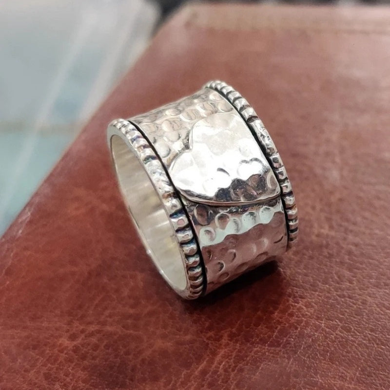 Vintage Wide Band Heart Spinner Ring
