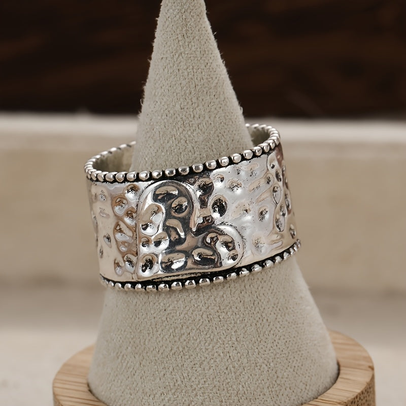 Vintage Wide Band Heart Spinner Ring