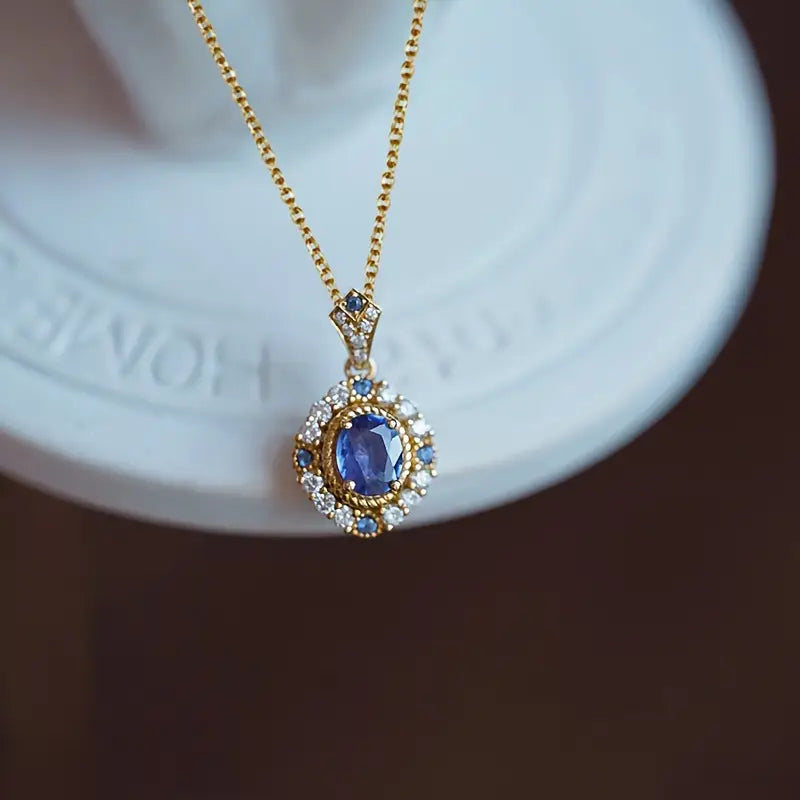Jesmira Duskraine Necklace (Gold)