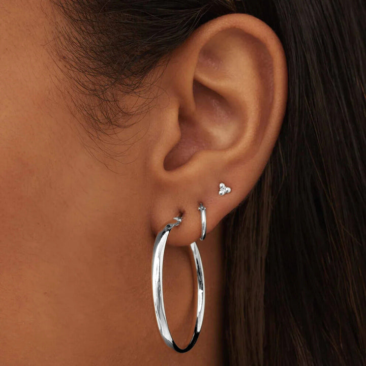 Noa Serane Earrings (White Gold)