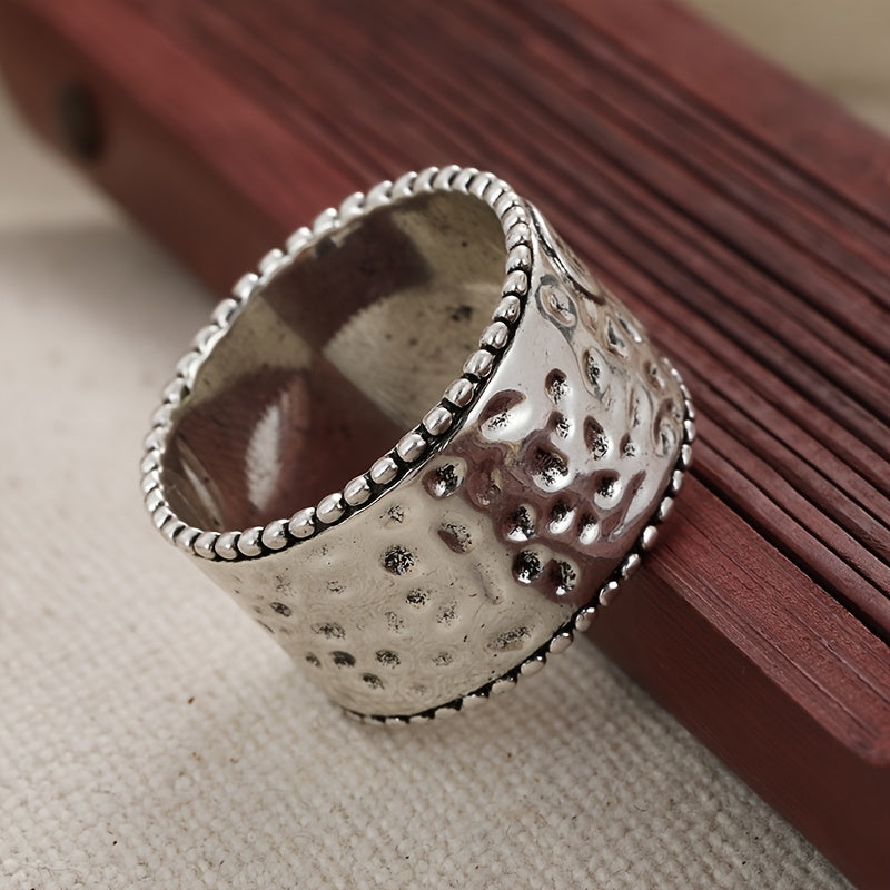 Vintage Wide Band Heart Spinner Ring
