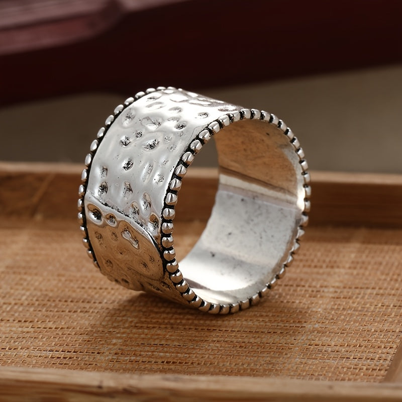 Vintage Wide Band Heart Spinner Ring