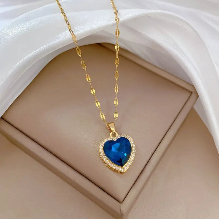 Jaselle Vireyne Necklace (Gold)