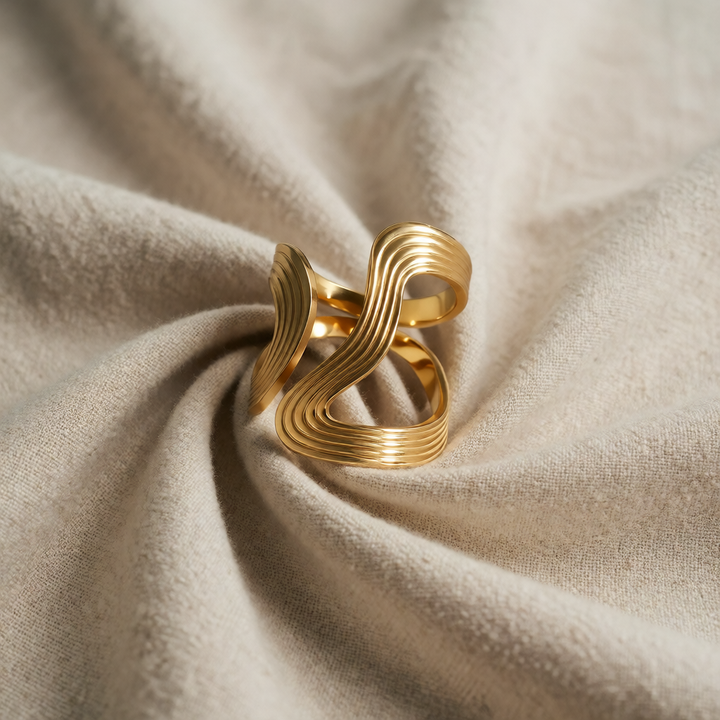 Gold Pearl Necklace