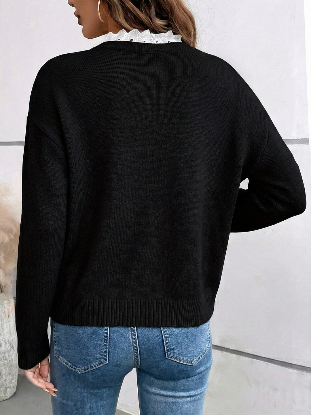 Marielle | Lace Trim V Neck Jumper