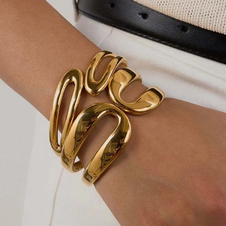 Groothandel Luxe Mode Accessoire 18K Goud Gevulde Designer Roestvrijstalen Armbanden Grote Grote Lente Open Overdreven Armbanden