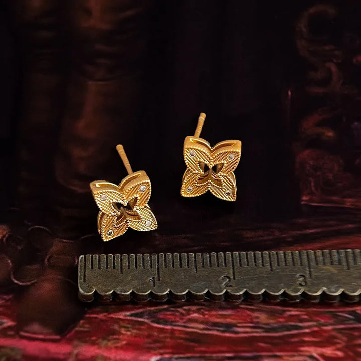 Vintage Clover Stud Earrings