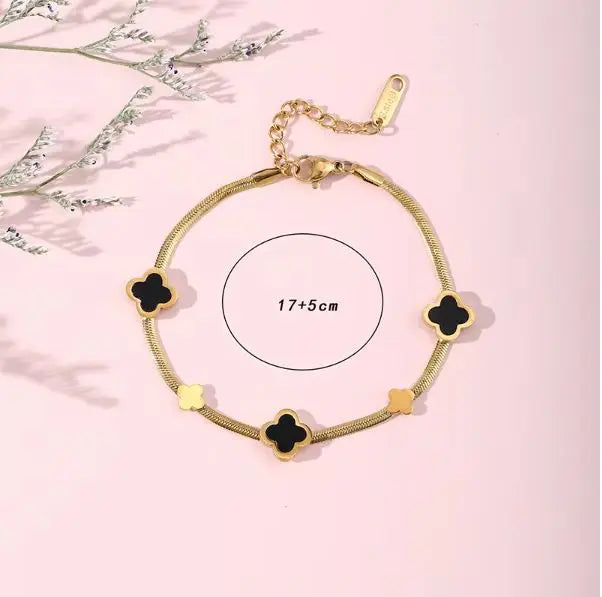 Vintage Clover Station Bracelet