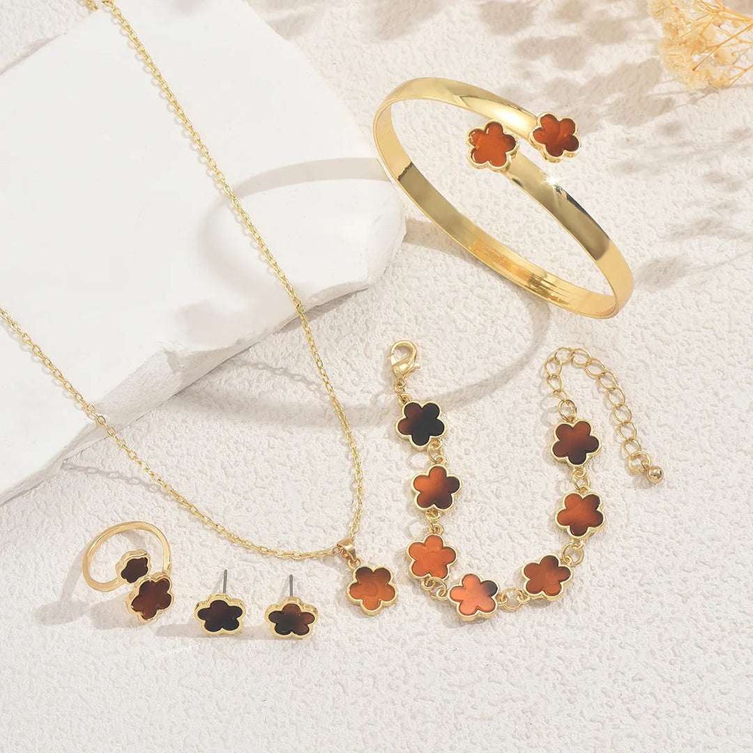 Enamel Clover Gold Jewellery Set