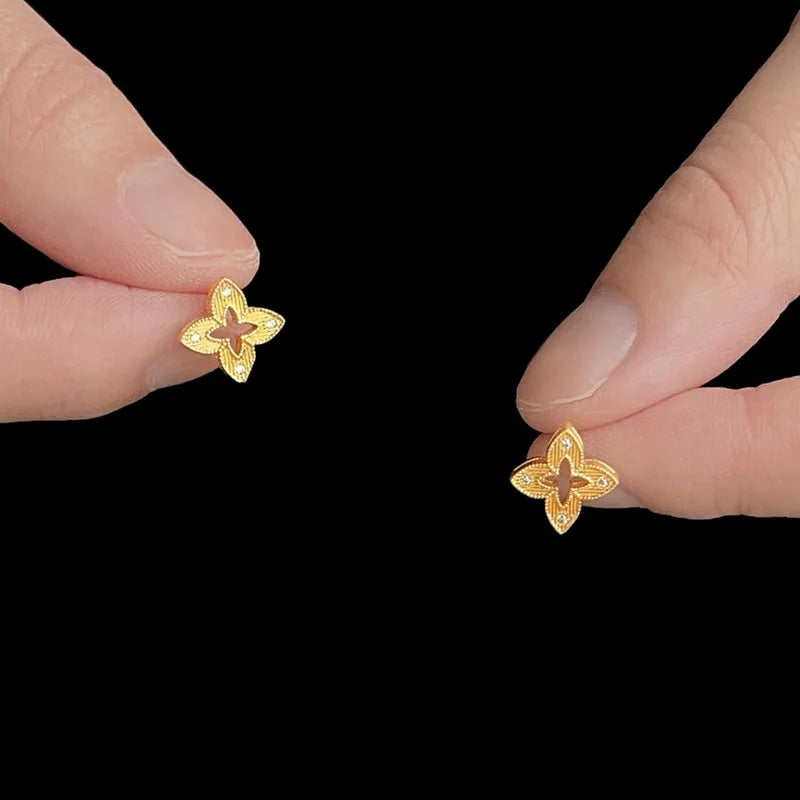 Vintage Clover Stud Earrings
