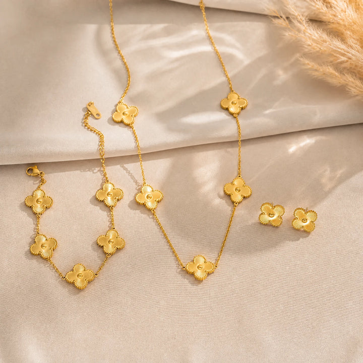 Lucky Clover Three-Piece Jewellery Set