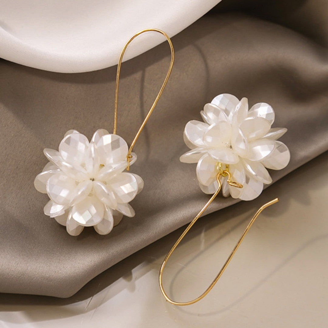 Pure Blossom Earrings