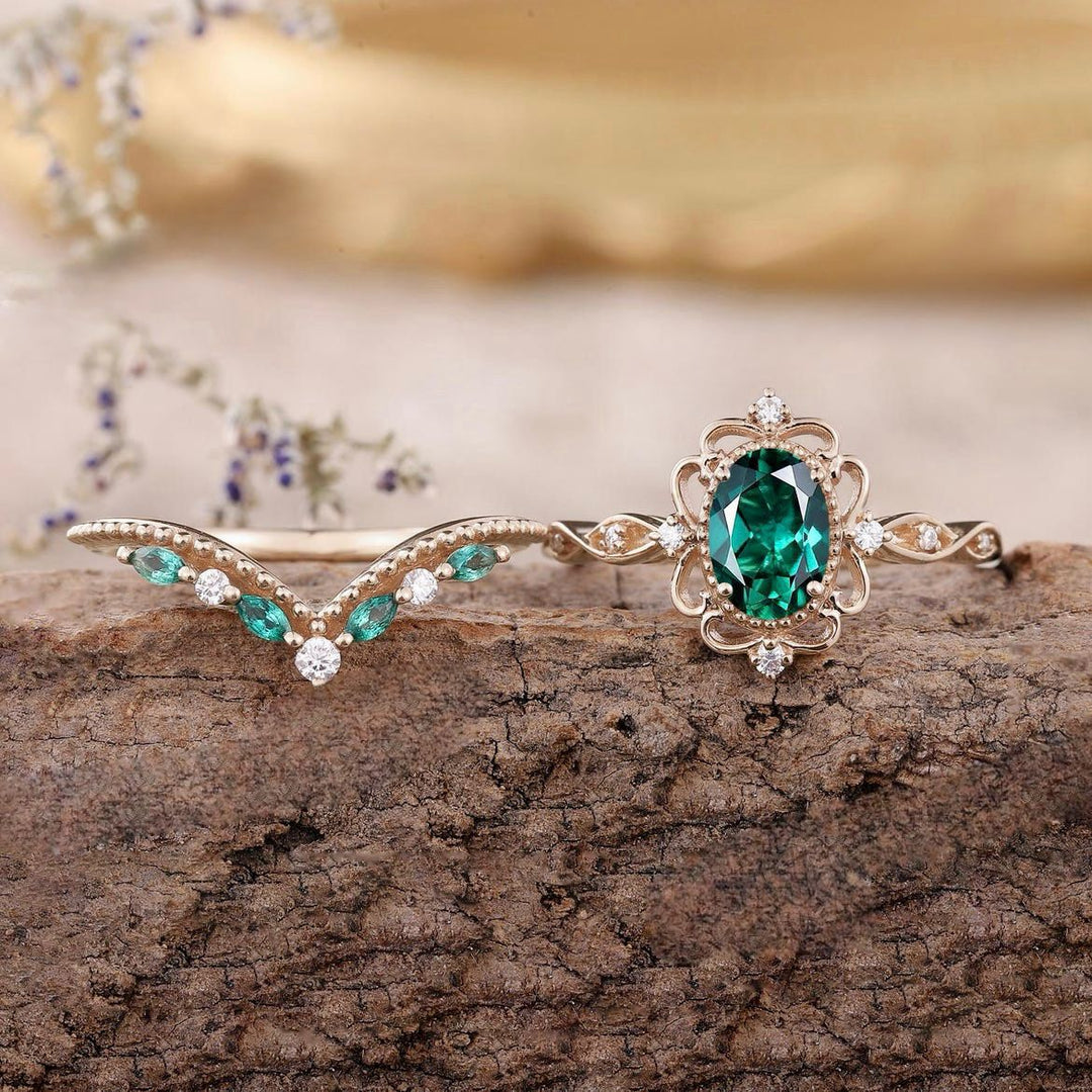 Aurelle Emerald Crown Ring Set