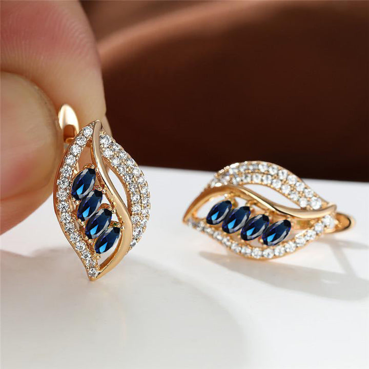 Isola Caelurelle Earrings