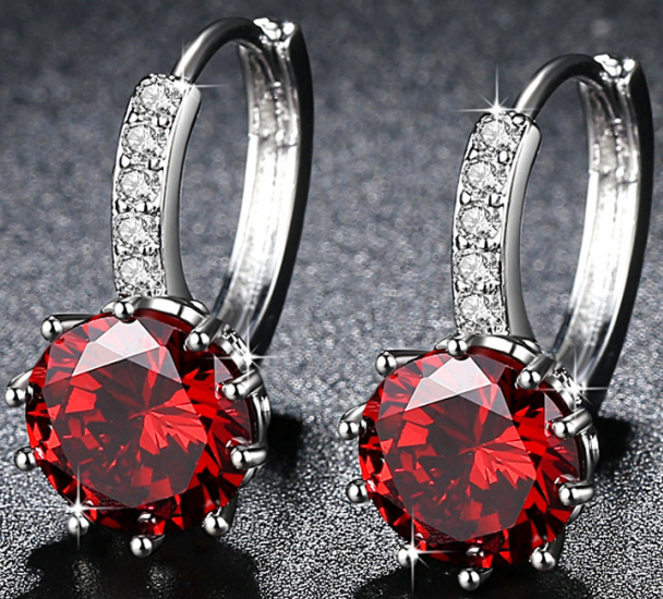 Celira Orvane Earrings (White Gold)