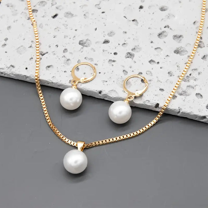 Golden Grace Pearl Jewelry Set