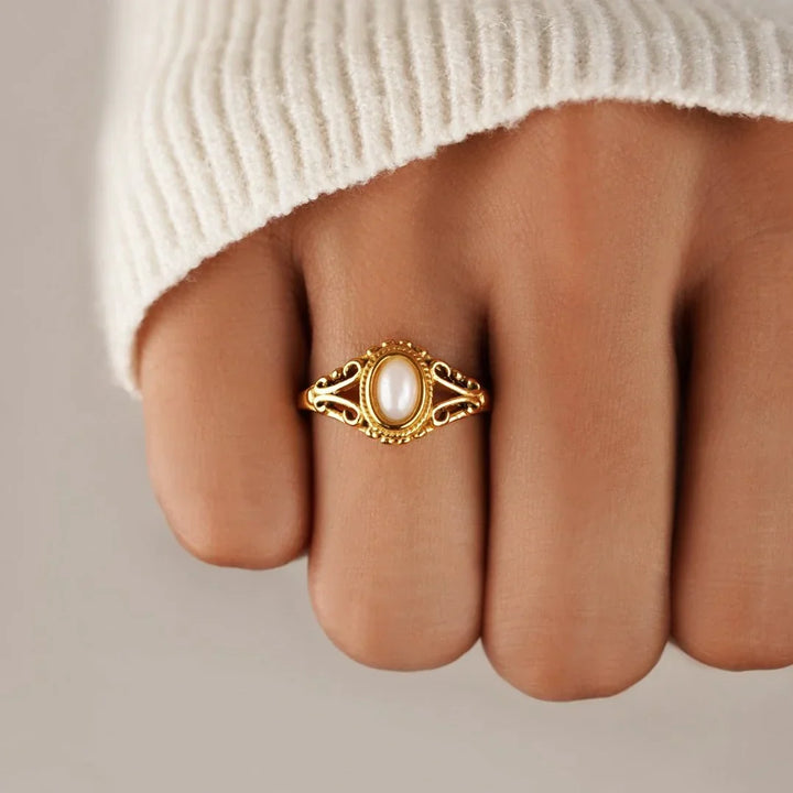 Zavienne Timeless Pearl Ring